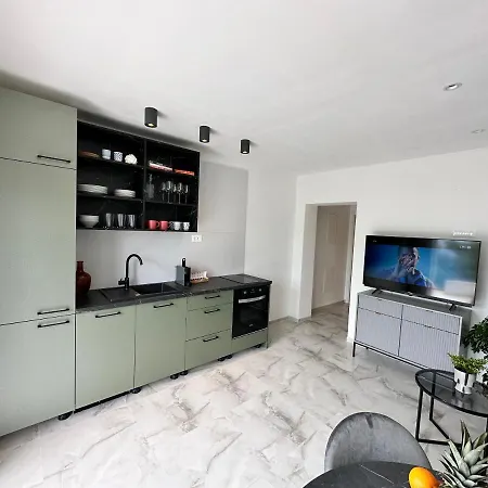 Olive View Apartman *