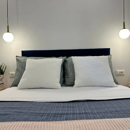 Olive View Apartman *