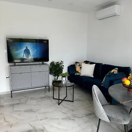 Olive View - Pet Friendly