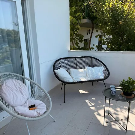 Olive View - Pet Friendly