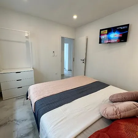 Olive View - Pet Friendly