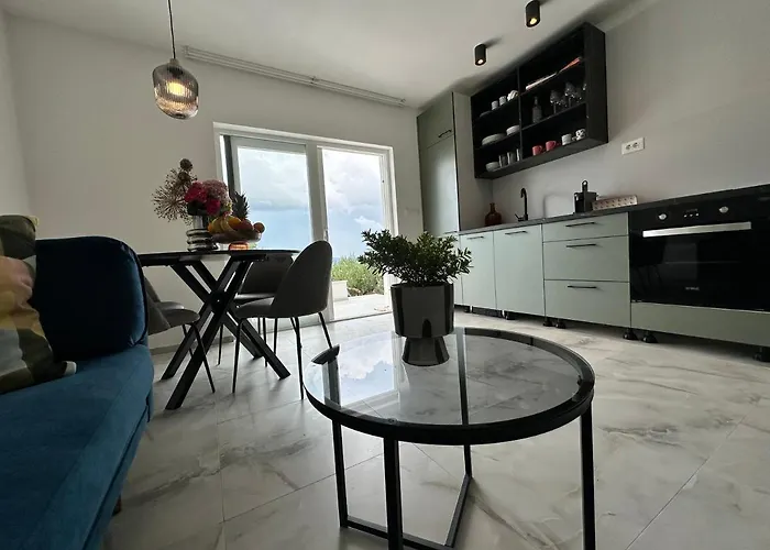 Olive View - Pet Friendly * Brela